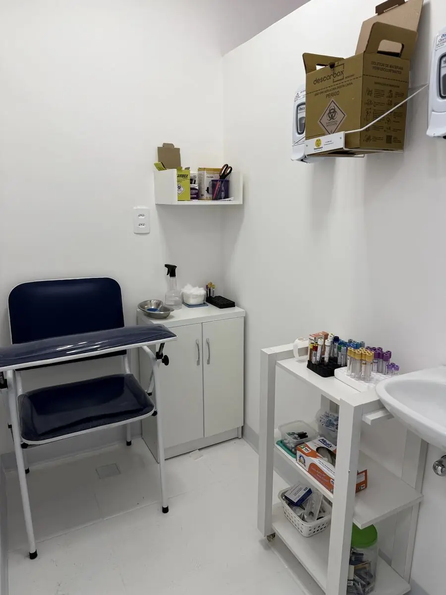 Sala de coleta de exames da CliniK